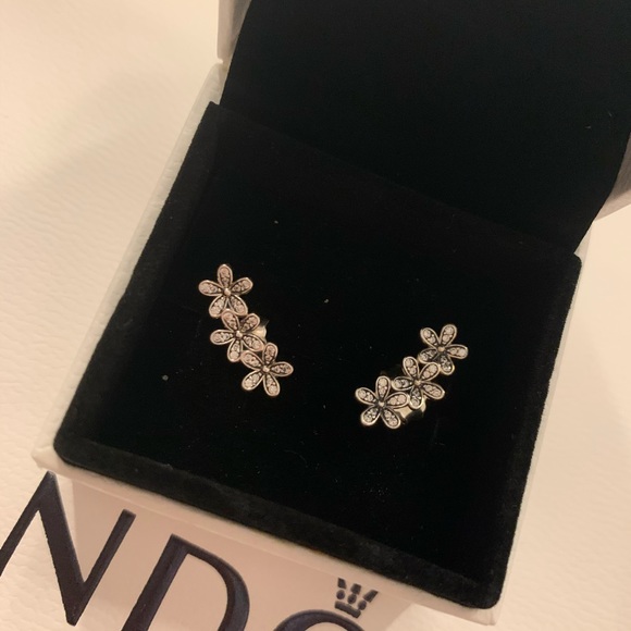 Pandora Daisy Cluster Earrings